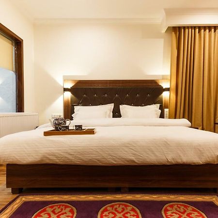 Hotel Leh Plaza Ngoại thất bức ảnh